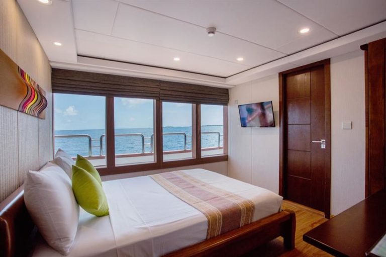 master cabin of carpe novo