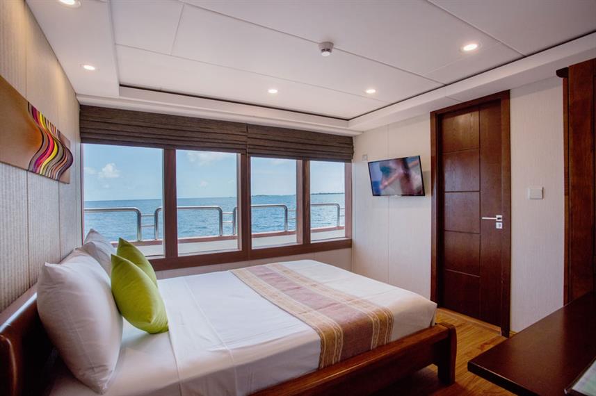 master cabin of carpe novo
