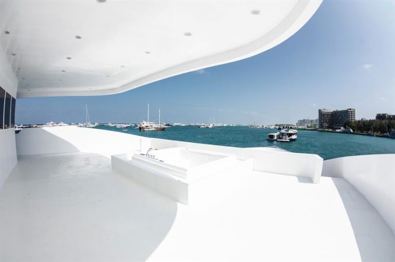 jacuzzi and sun deck.