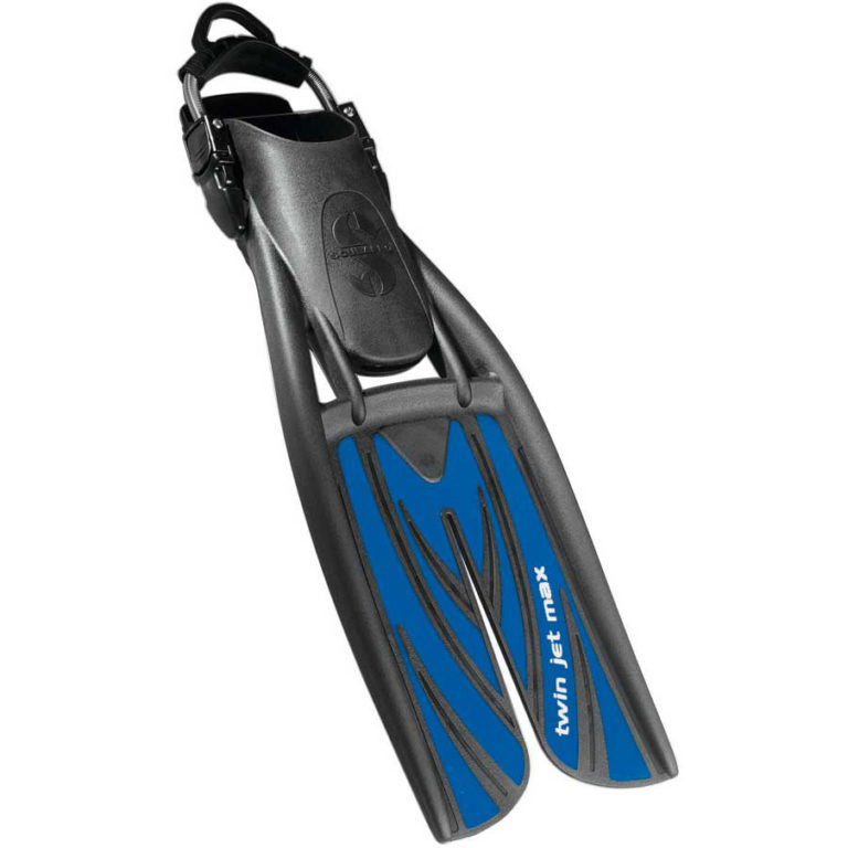 best travel fins scuba