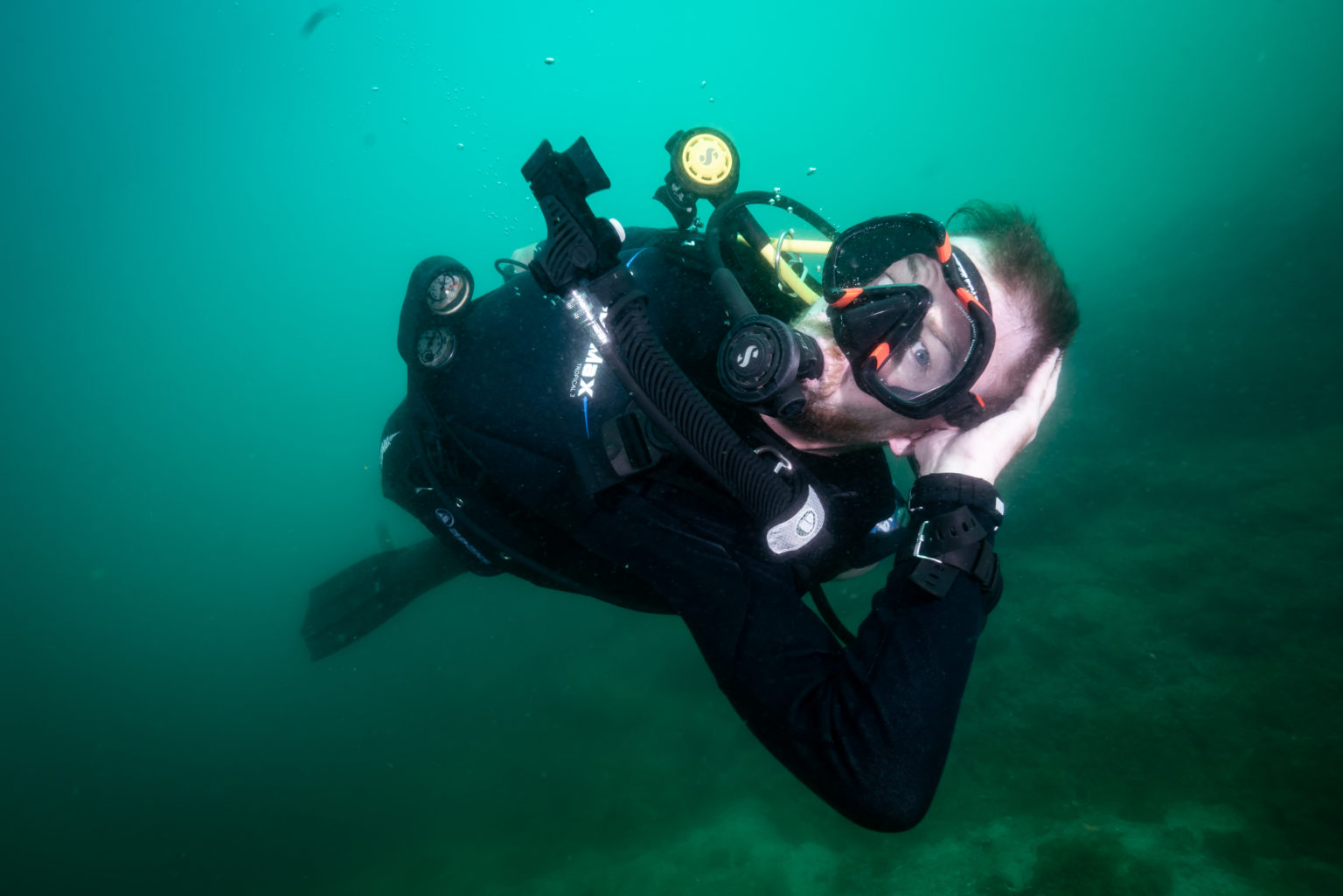 21 Best Diving Wetsuits for Warm Waters (2023 Edition)