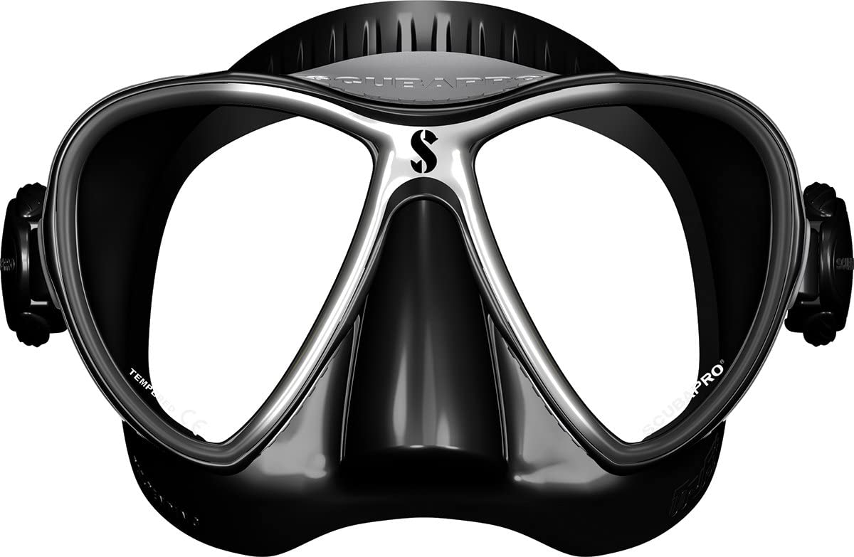 12 Best Scuba Masks of 2023 [30 Reviewed]