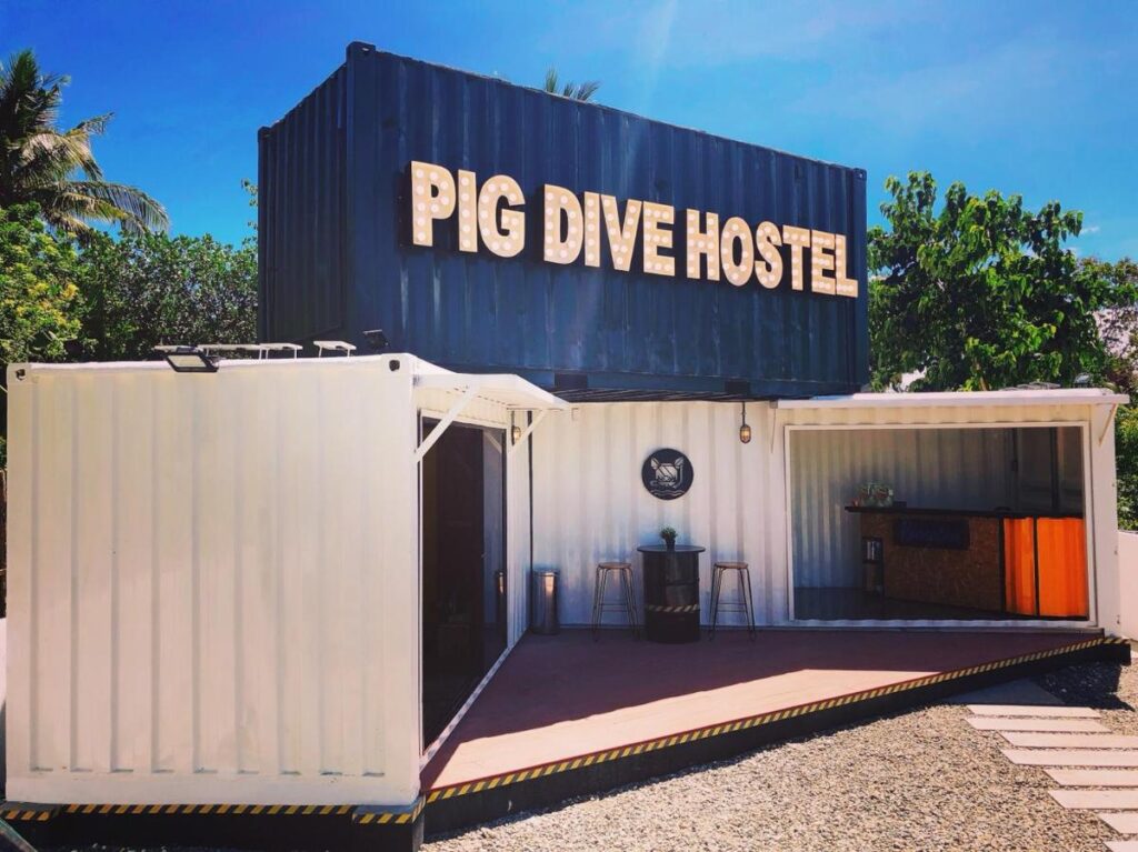 Pig Dive Hostel