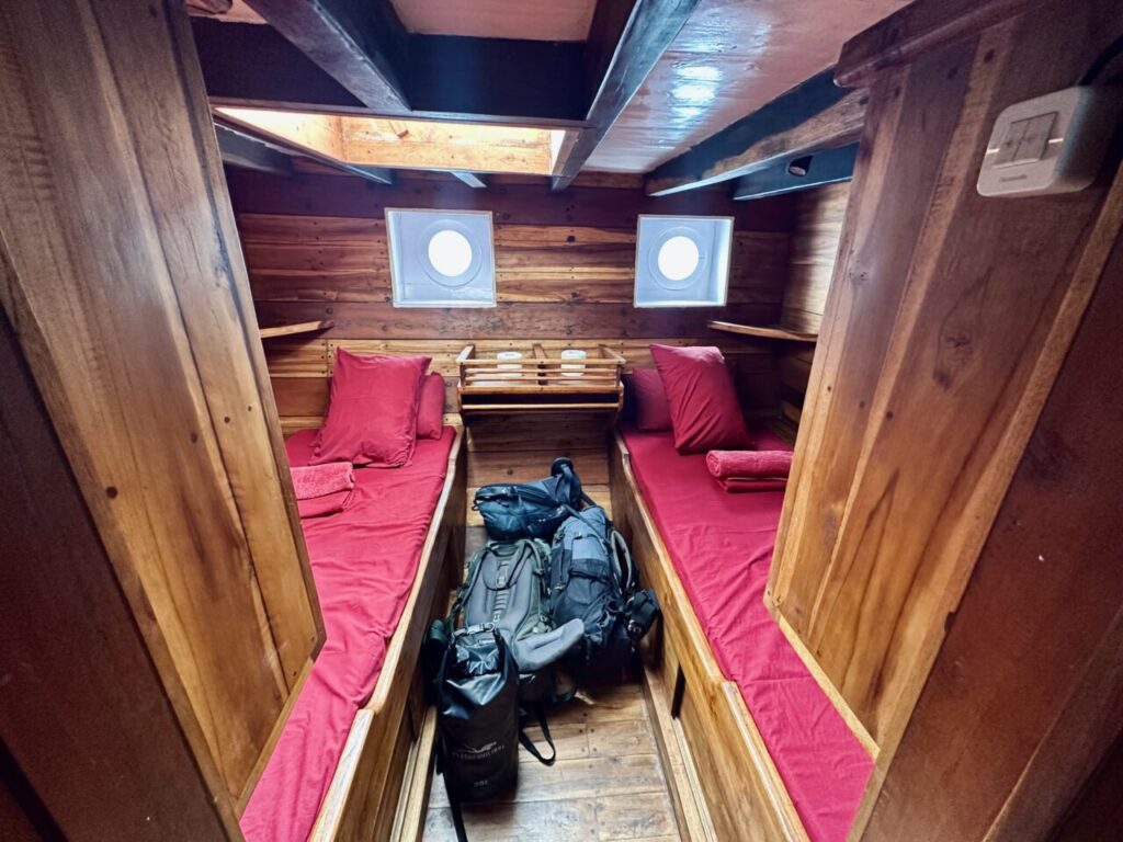 Inside view of the shared two bed cabin on the akomo isseki liveaboard