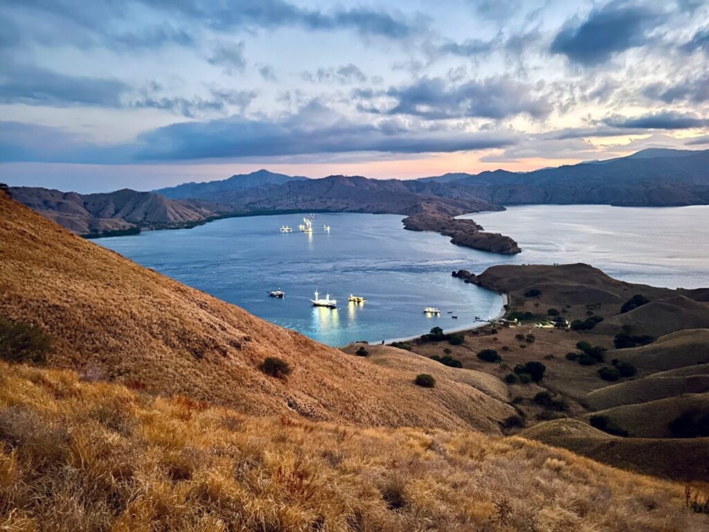 Beautiful view from on the bay around Gili Lawa Darat