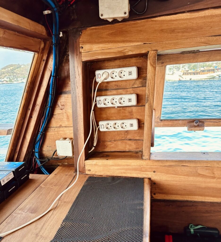 Power outlets on board the akomo isseki liveaboard
