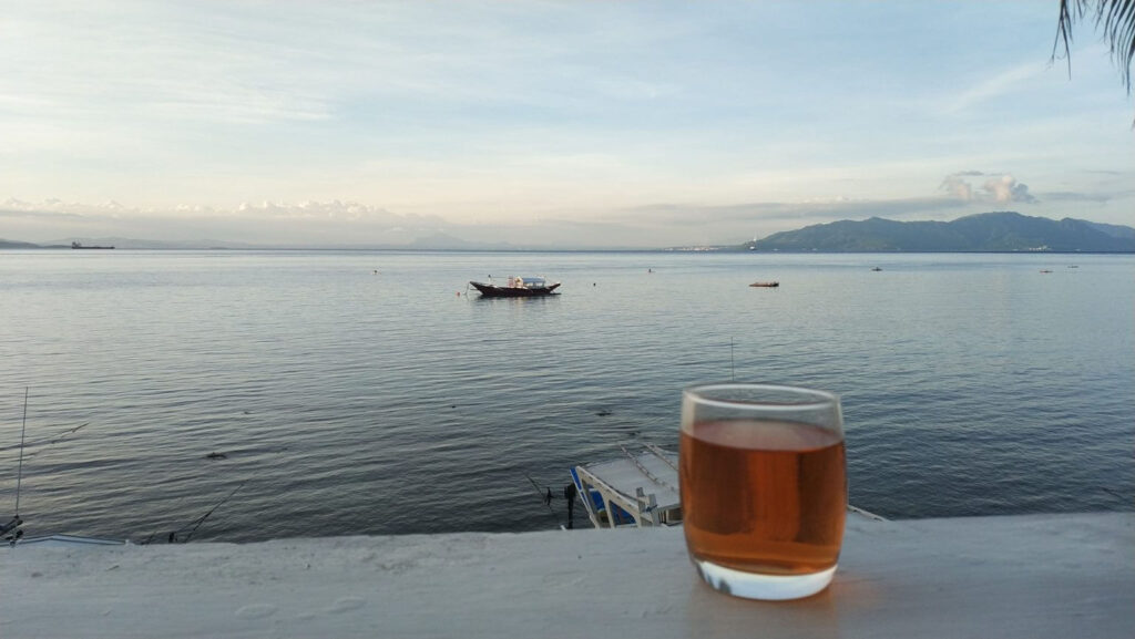 balcony with rum