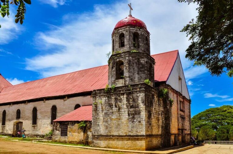 Lazi Church