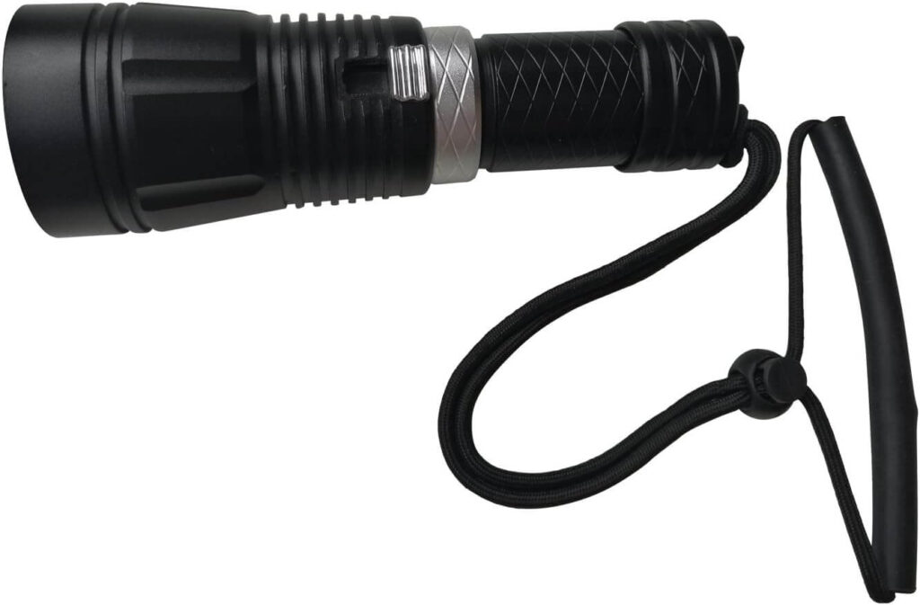 Goldenguld Professional 100M Flashlight